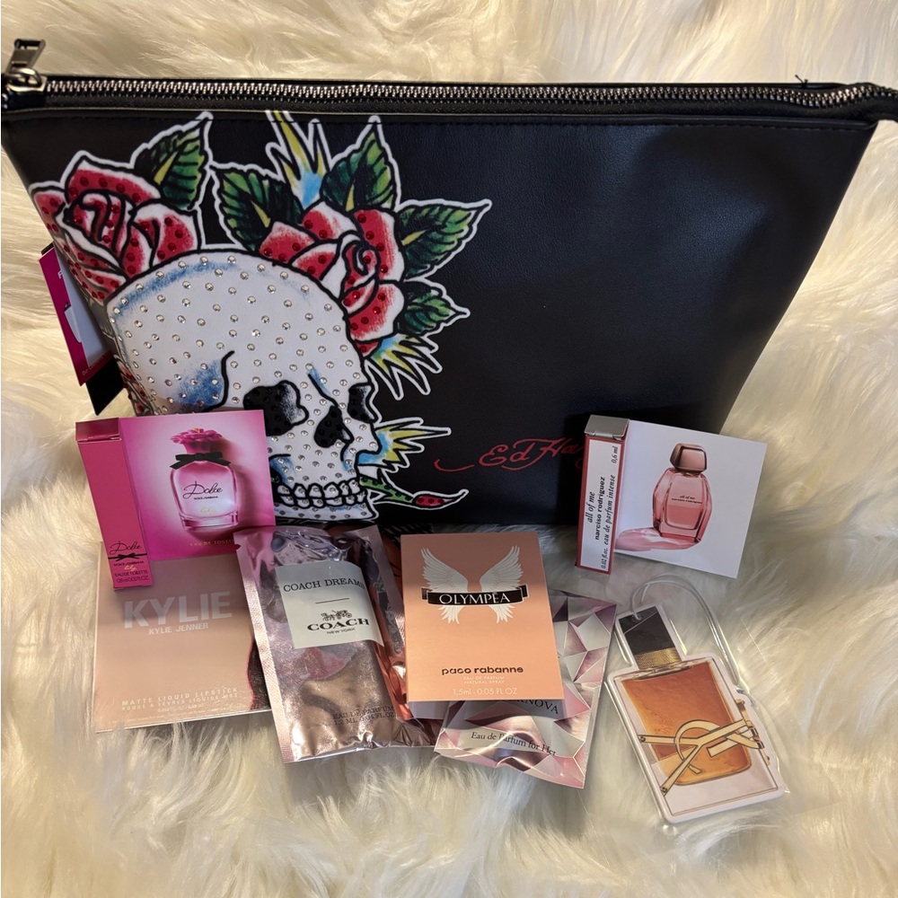 Ed Hardy Skull & Roses Cosmetic Travel Bag Bundle